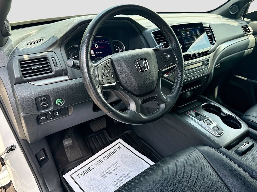 Used 2023 Honda Passport EX-L image 11
