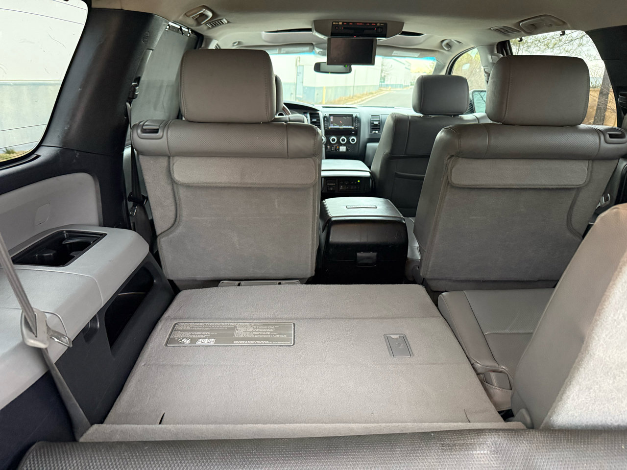 Used 2012 Toyota Sequoia Platinum image 22