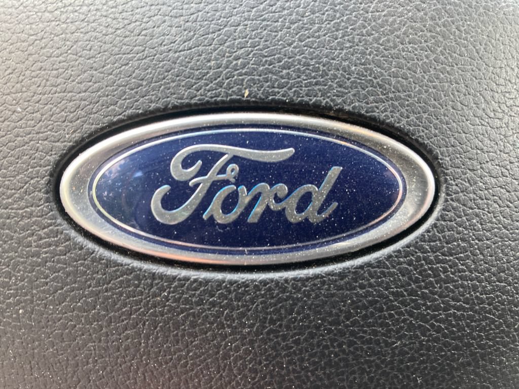 Used 2020 Ford Explorer XLT w/ Comfort Package AWD/4WD image 28