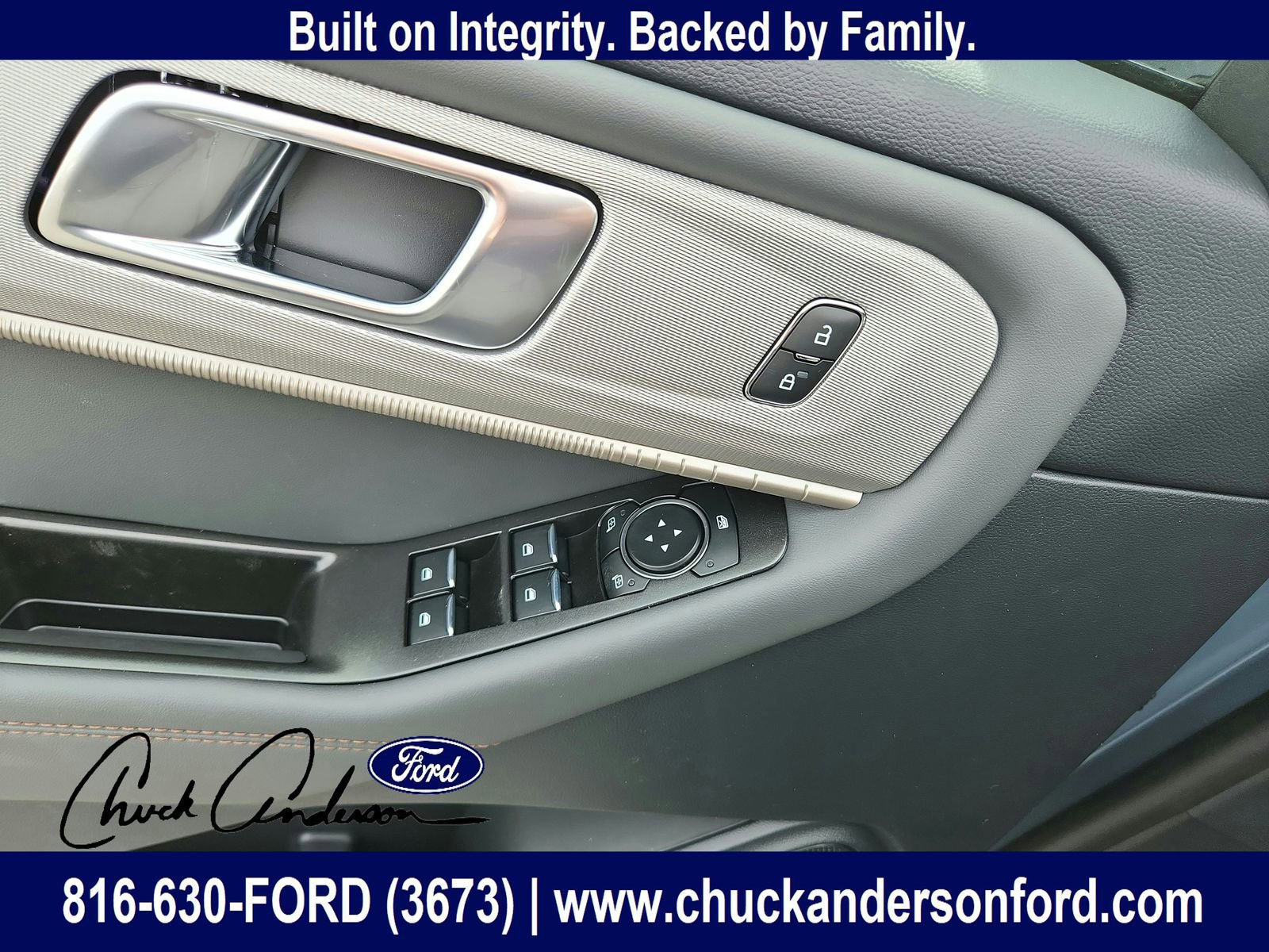 New 2026 Ford Explorer Active AWD/4WD image 20