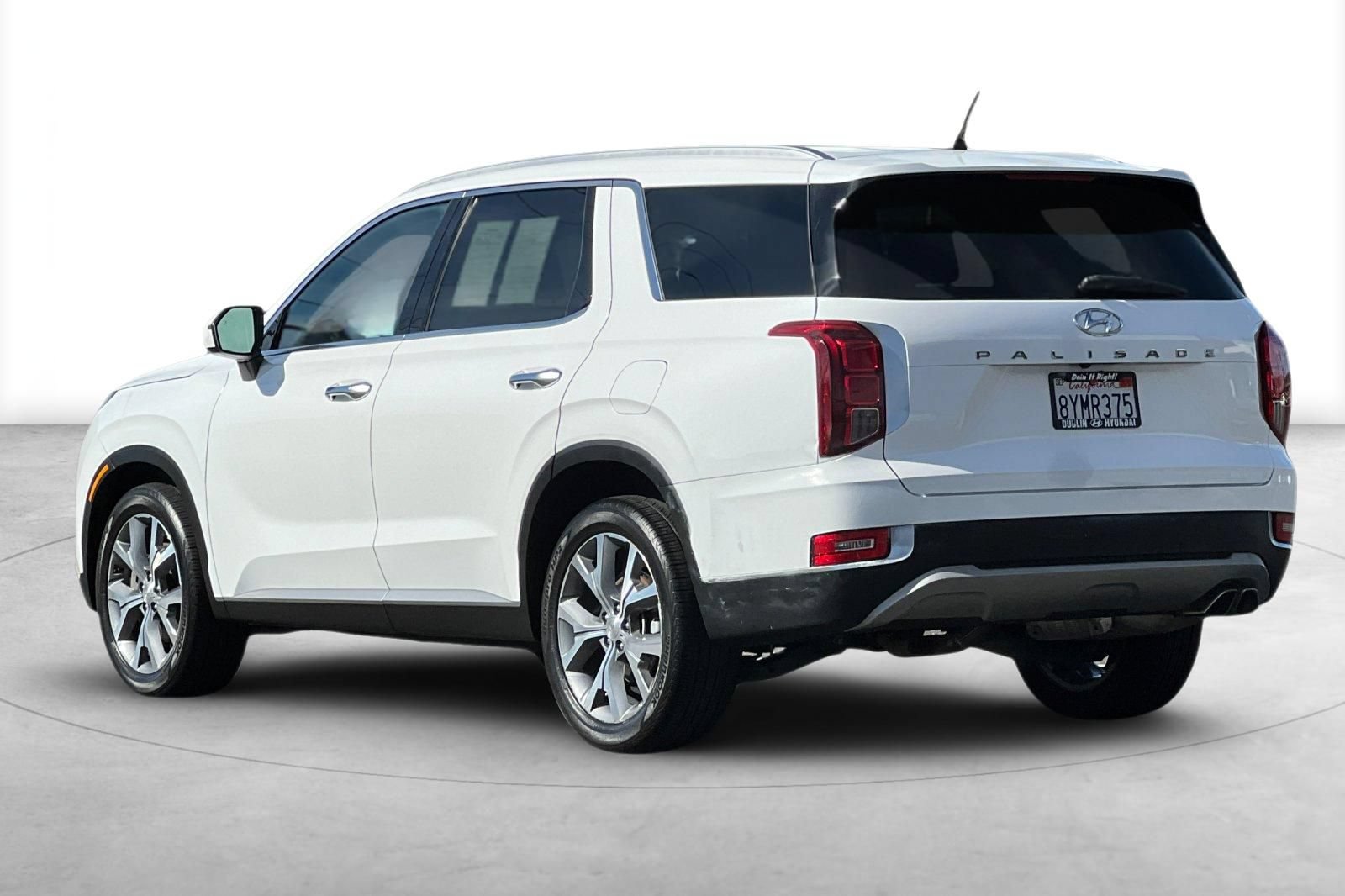 Used 2022 Hyundai Palisade SEL w/ Convenience Package FWD image 4