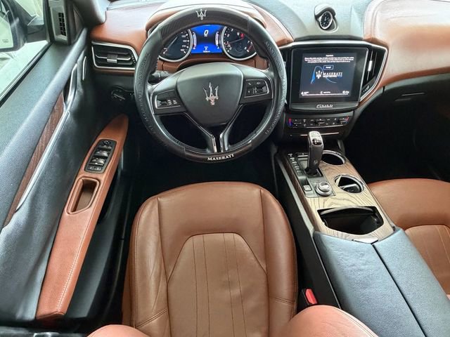 Used 2019 Maserati Ghibli S RWD image 21