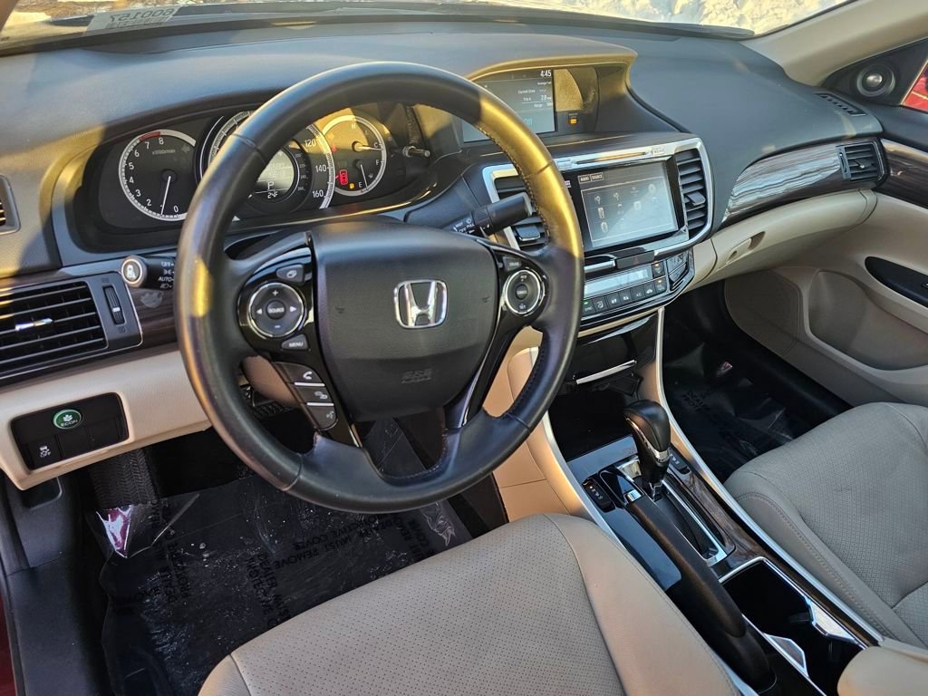 Used 2017 Honda Accord EX-L image 9