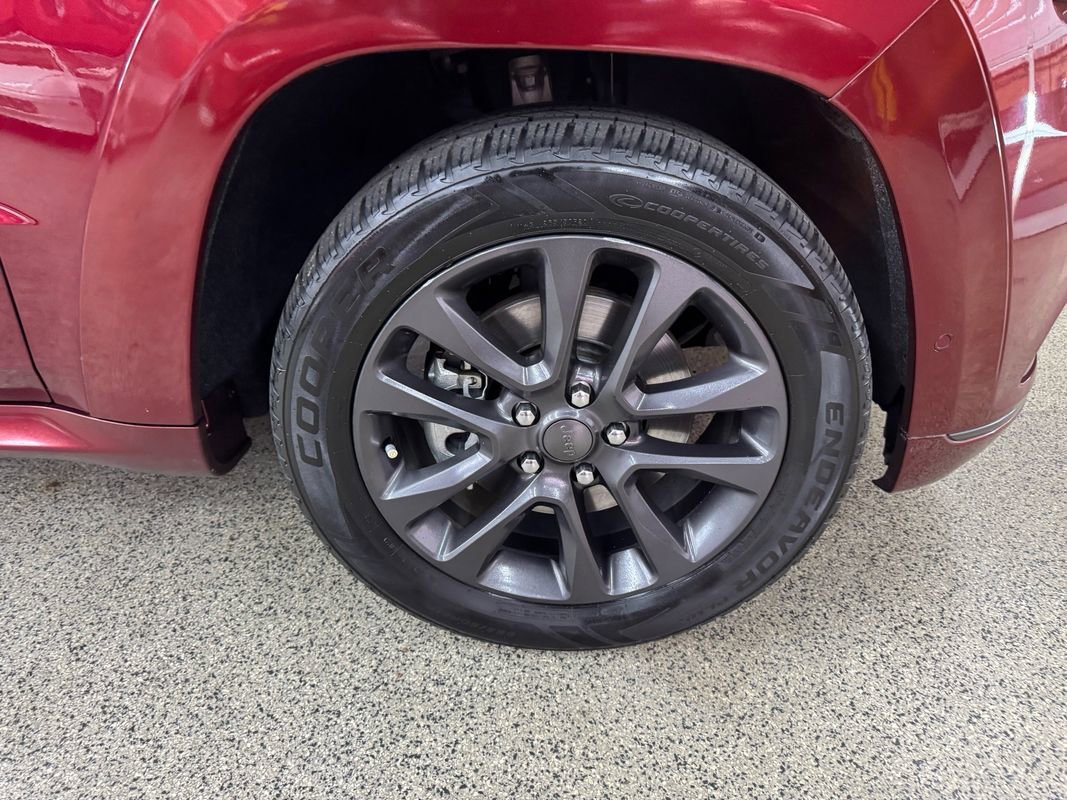 Used 2018 Jeep Grand Cherokee High Altitude image 39