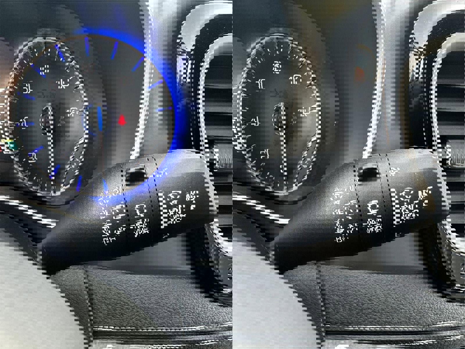 New 2026 Chrysler Pacifica Select image 22