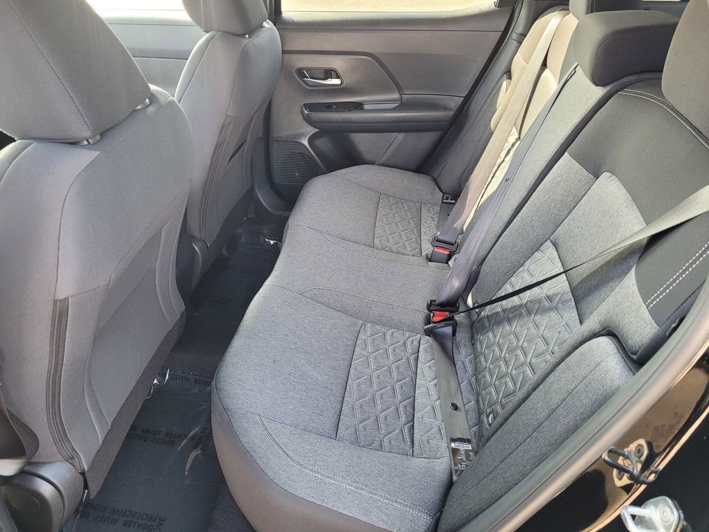 New 2026 Nissan Kicks SV w/ SV Premium Package image 6