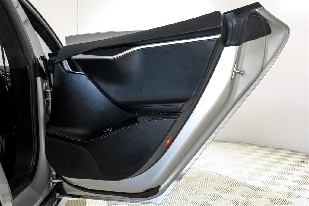 Used 2017 Tesla Model S 100D image 47