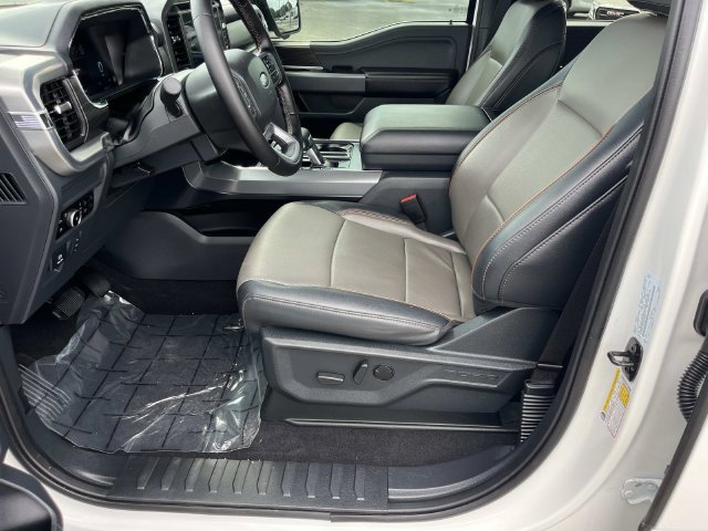 Used 2025 Ford F150 Lariat w/ Equipment Group 501A Mid AWD/4WD image 28