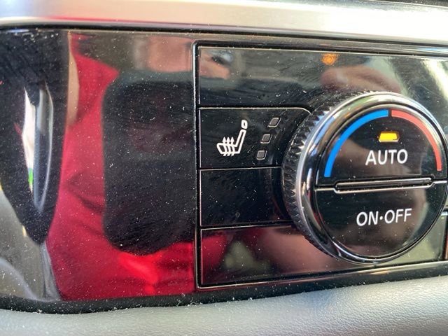 Used 2024 Nissan Pathfinder SV image 26