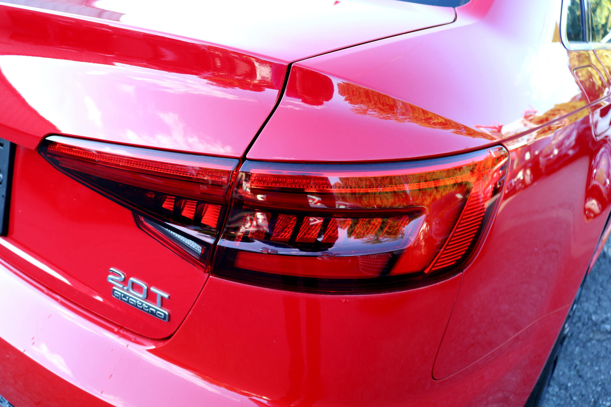 Used 2017 Audi A4 2.0T Premium Plus w/ Premium Plus Package image 9