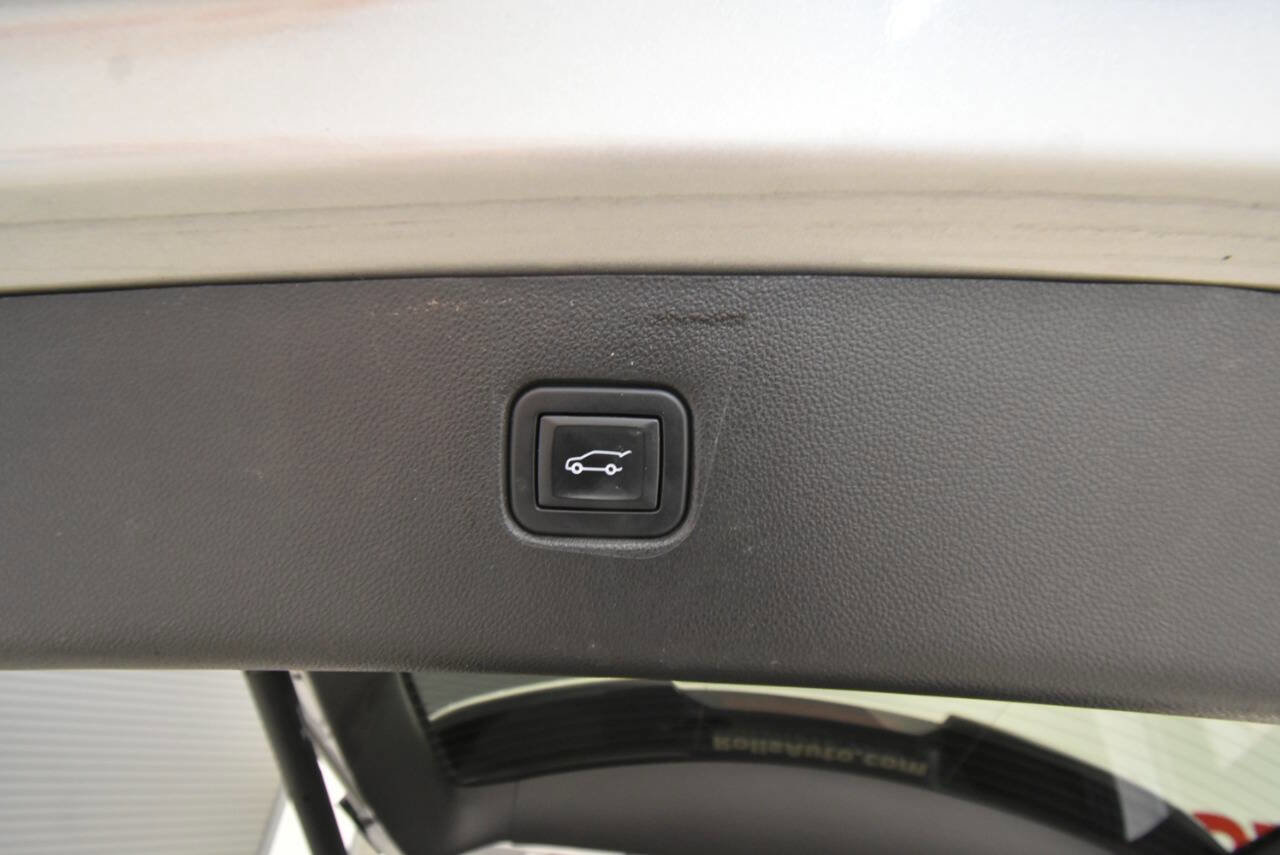 Used 2022 Chevrolet Blazer RS w/ Driver Confidence II Package AWD/4WD image 45