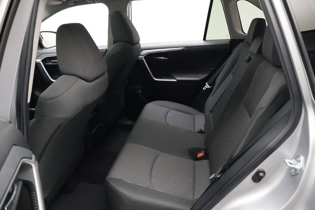 Used 2023 Toyota RAV4 XLE w/ Convenience Package FWD image 19