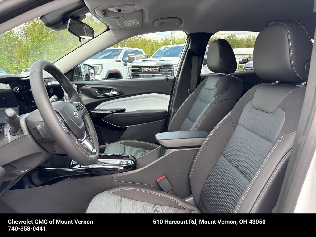 New 2026 Chevrolet Trax LT w/ Driver Confidence Package FWD image 10