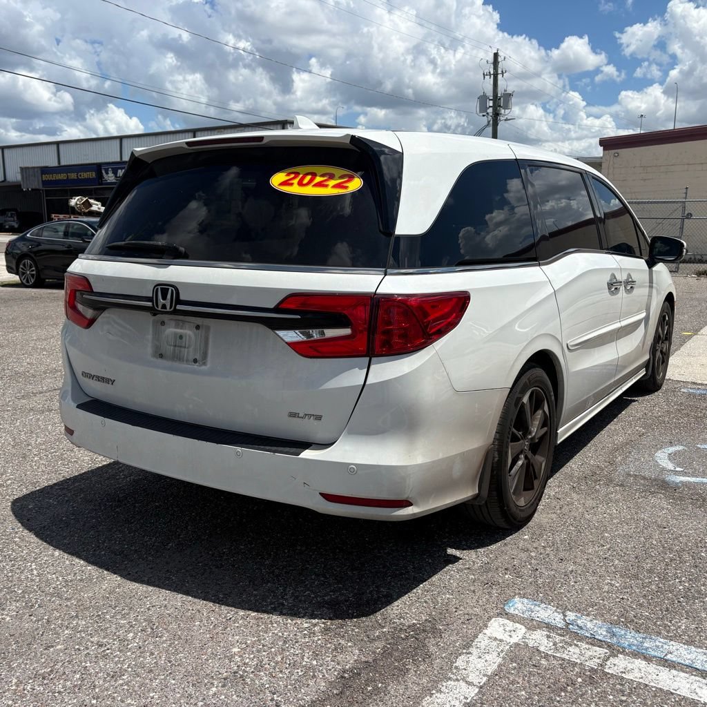 Used 2022 Honda Odyssey Elite image 3