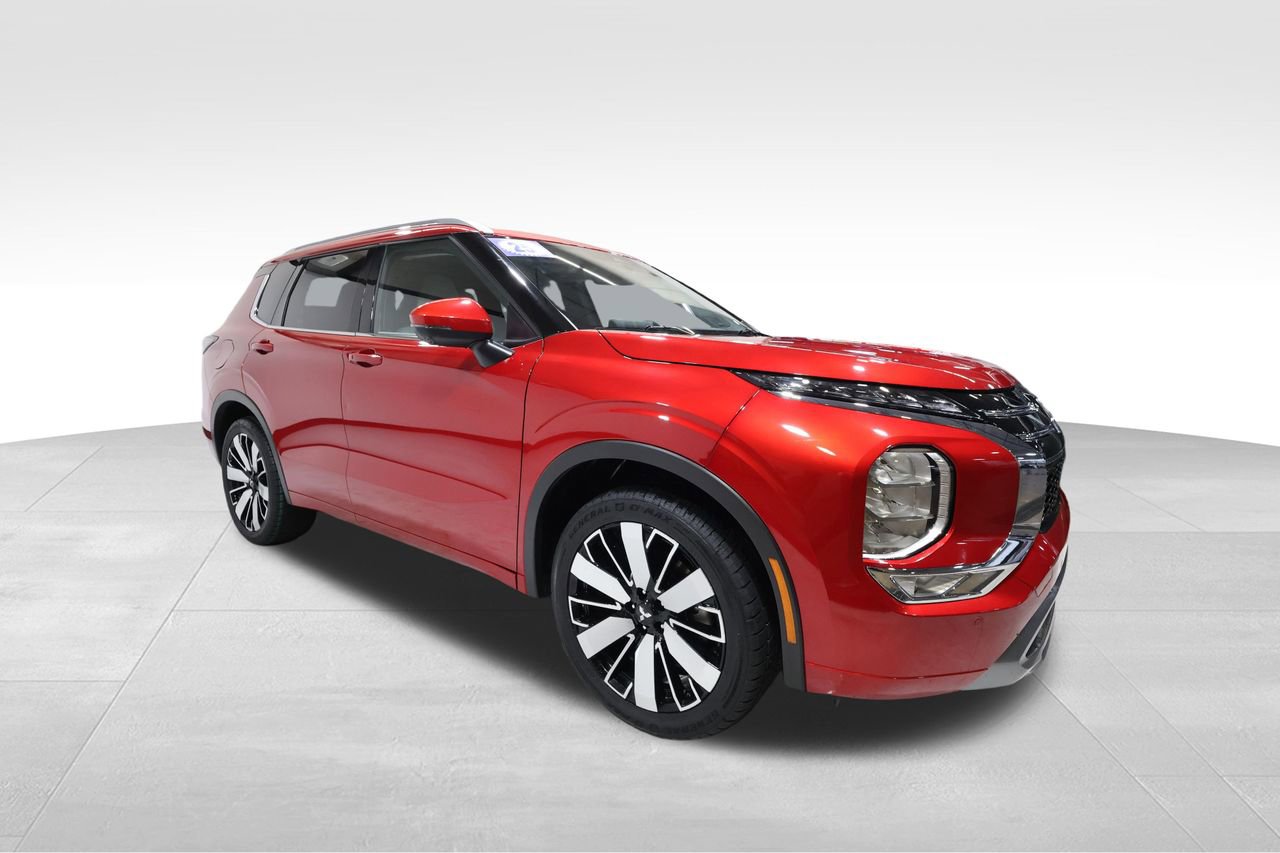 Used 2025 Mitsubishi Outlander SEL FWD image 6