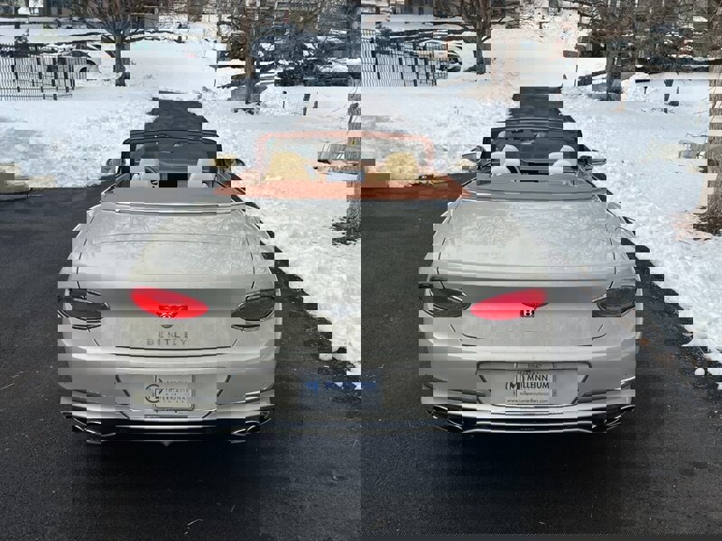 Used 2023 Bentley Continental GT image 24