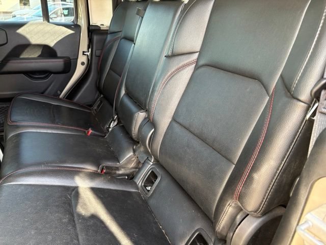 Used 2022 Jeep Gladiator Rubicon w/ LED Lighting Group AWD/4WD image 11
