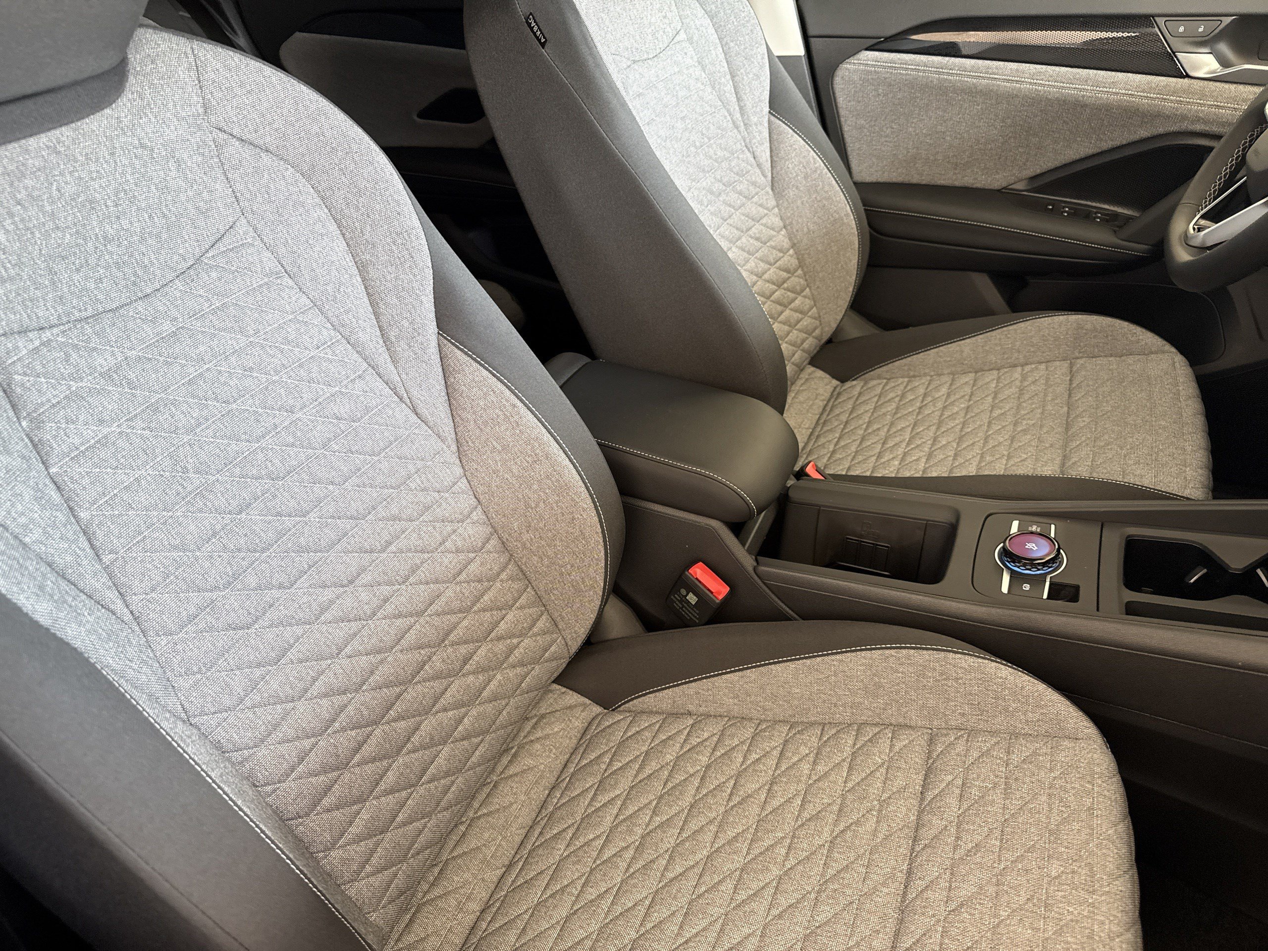 New 2026 Volkswagen Tiguan S FWD image 27