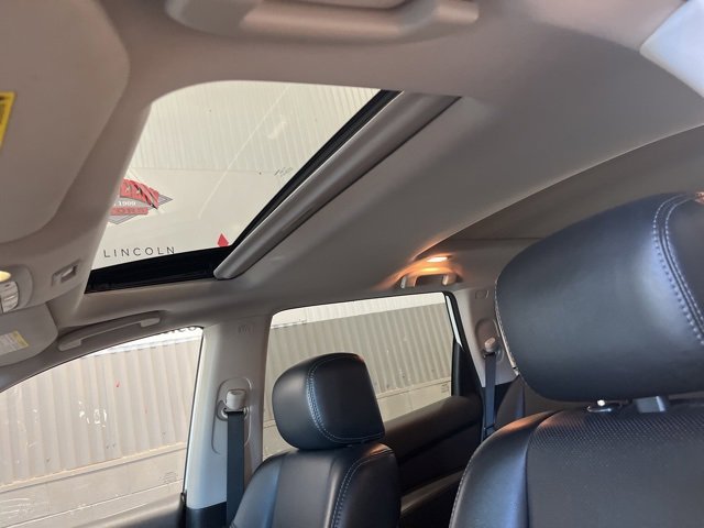 Certified 2019 Nissan Pathfinder Platinum image 28