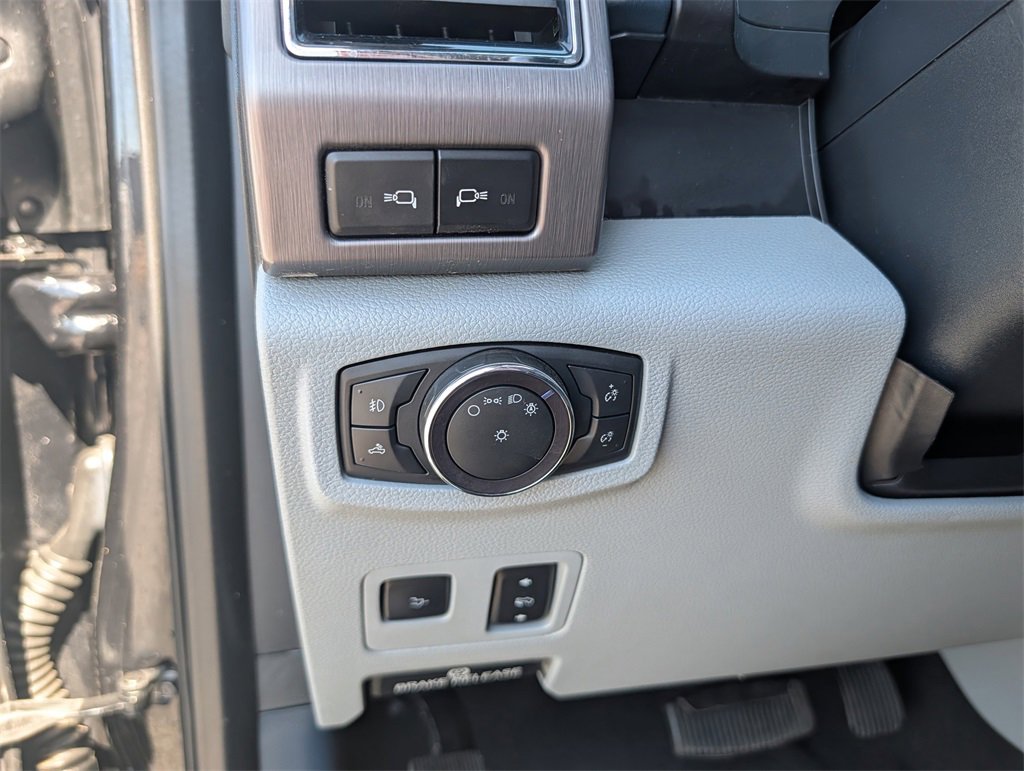 Used 2022 Ford F250 Limited w/ FX4 Off-Road Package image 25