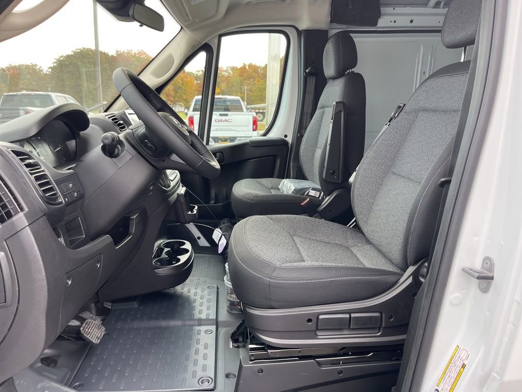 New 2025 RAM ProMaster 1500 w/ Cold Weather Group image 13