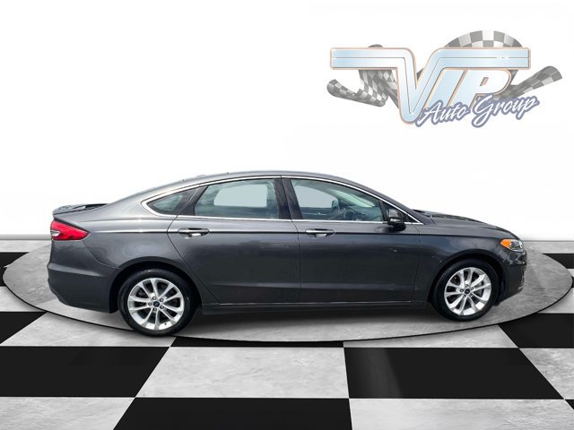 Used 2019 Ford Fusion Energi Titanium FWD image 5