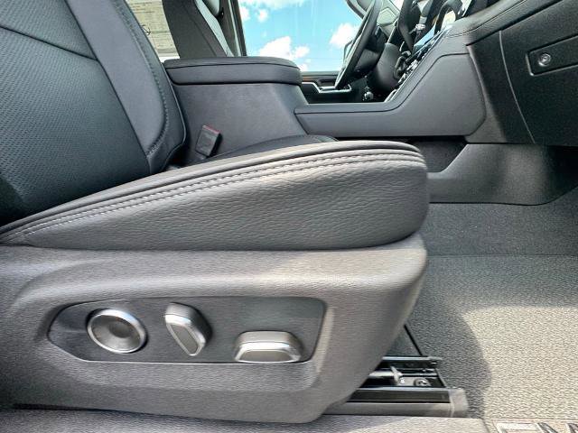 New 2025 GMC Sierra 2500 Denali w/ Denali Reserve Package image 23