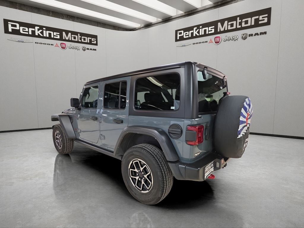 Used 2024 Jeep Wrangler Unlimited Rubicon image 3