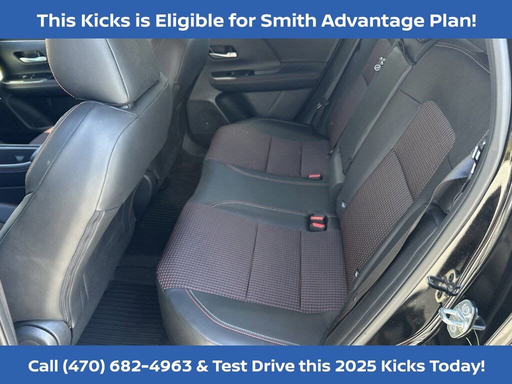 New 2025 Nissan Kicks SR image 18