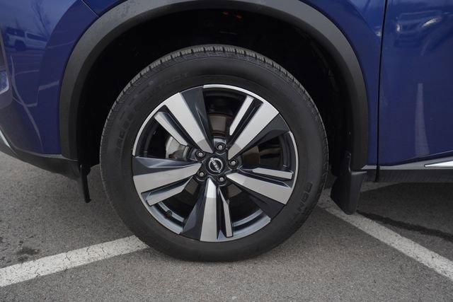 Used 2023 Nissan Rogue SL image 11