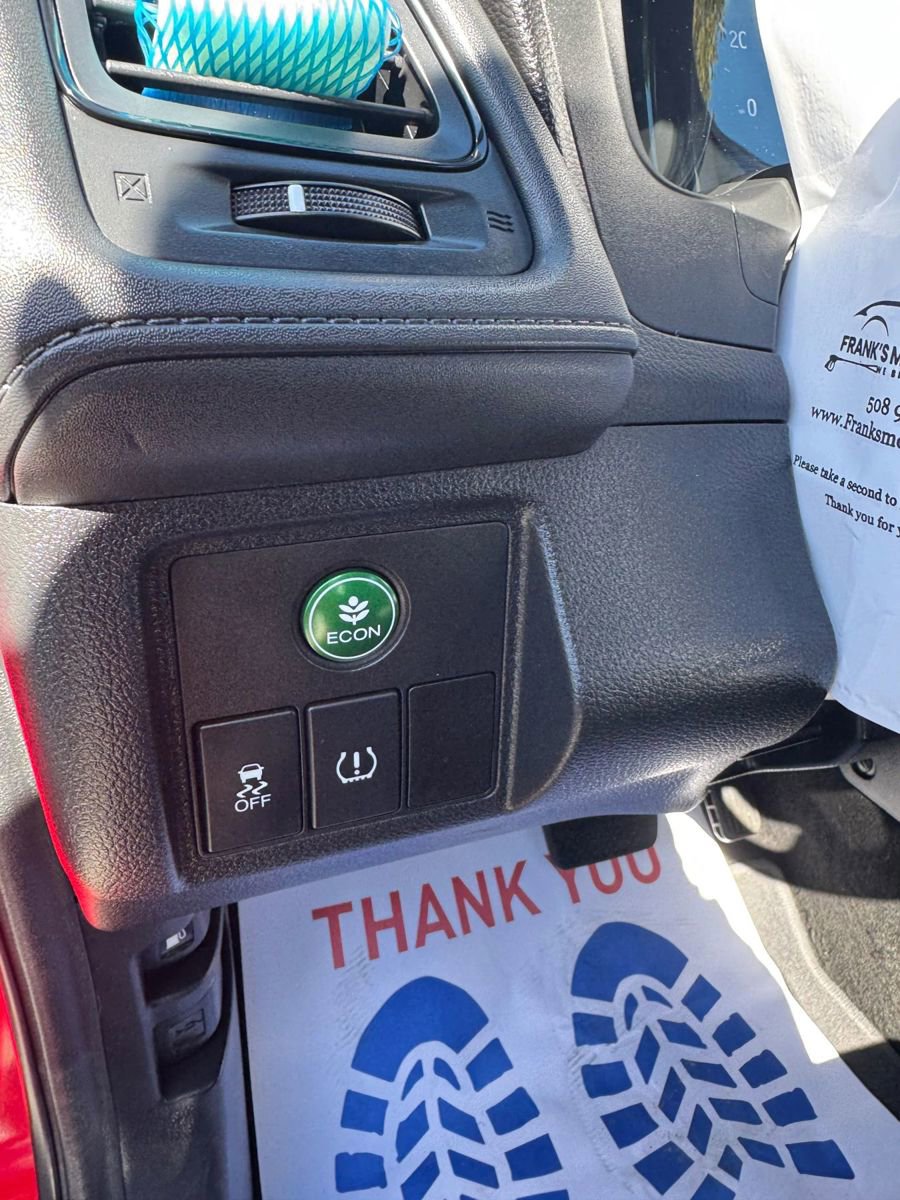 Used 2017 Honda HR-V LX image 14