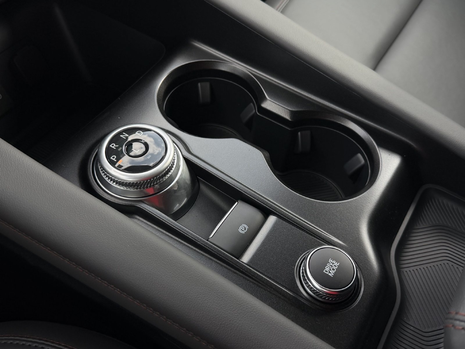 New 2027 Ford Explorer Active w/ Active Comfort Package RWD image 16