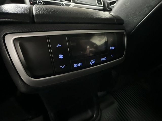 Certified 2017 Toyota Highlander SE AWD/4WD image 23