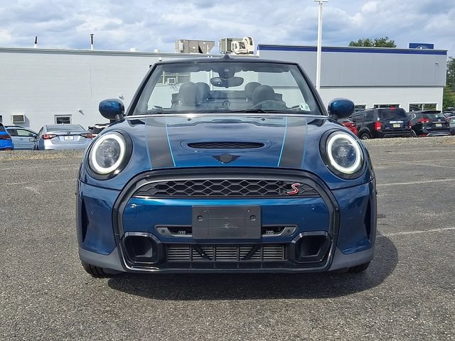 Used 2023 MINI Cooper S w/ Sidewalk Package FWD image 2