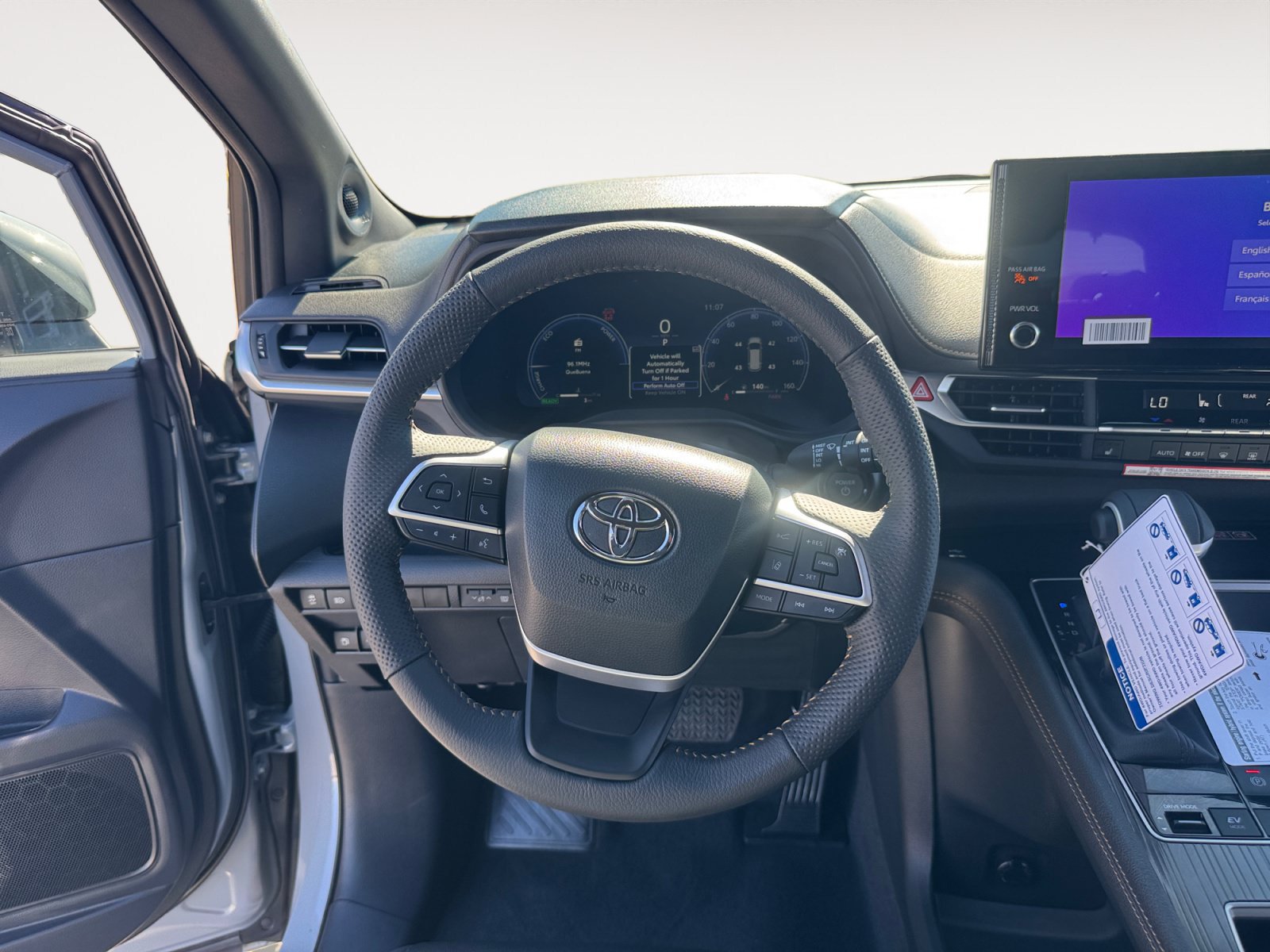 New 2026 Toyota Sienna XLE Woodland Edition AWD/4WD image 12