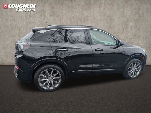 Used 2024 Buick Encore GX Avenir w/ Avenir Technology Package image 8