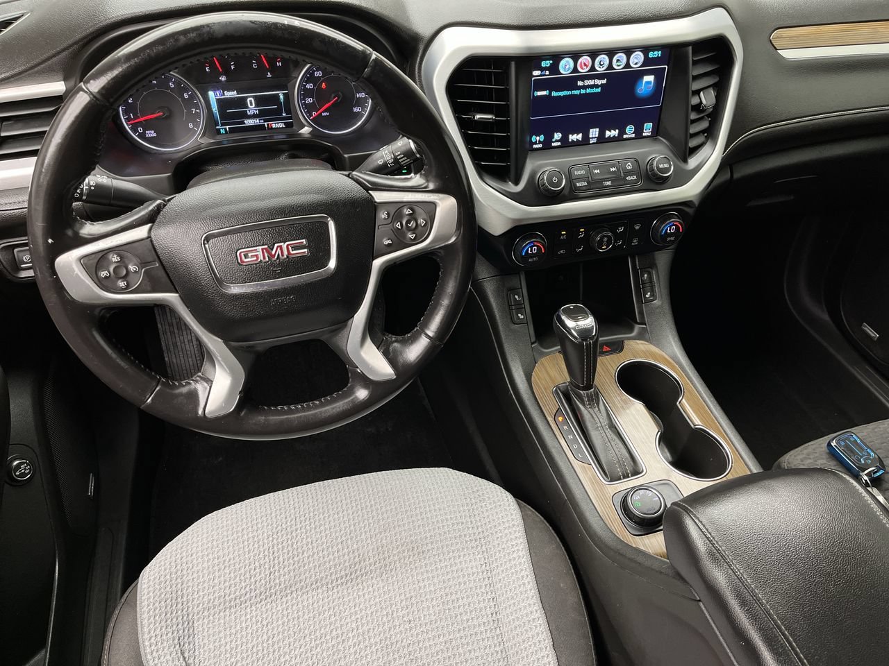 Used 2019 GMC Acadia SLE AWD/4WD image 13