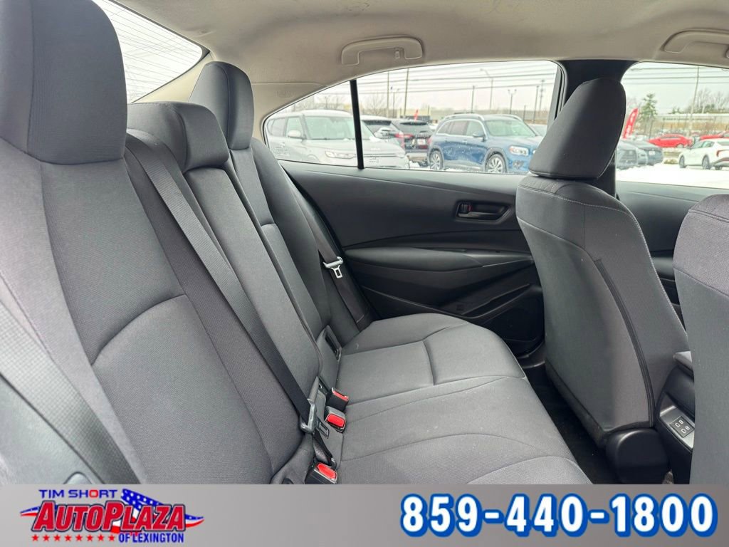 Used 2024 Toyota Corolla LE image 39