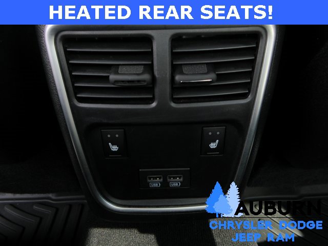 Used 2020 Dodge Charger SXT w/ Leather Interior Group image 18
