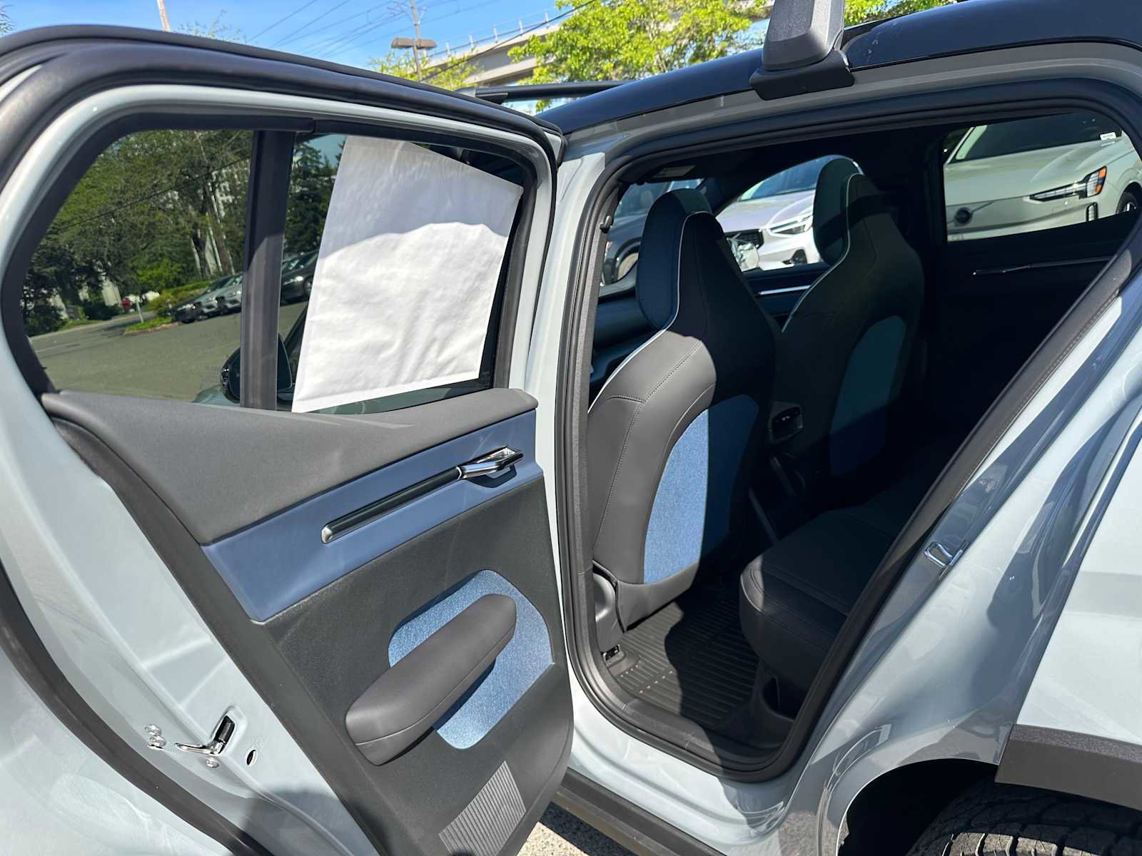 New 2026 Volvo EX30 Cross Country Ultra w/ Protection Package Premier AWD/4WD image 16