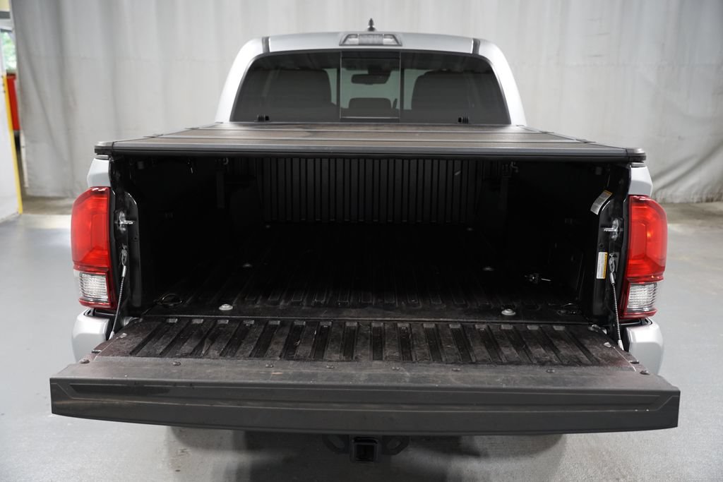 Used 2023 Toyota Tacoma SR5 w/ Technology Package RWD image 34