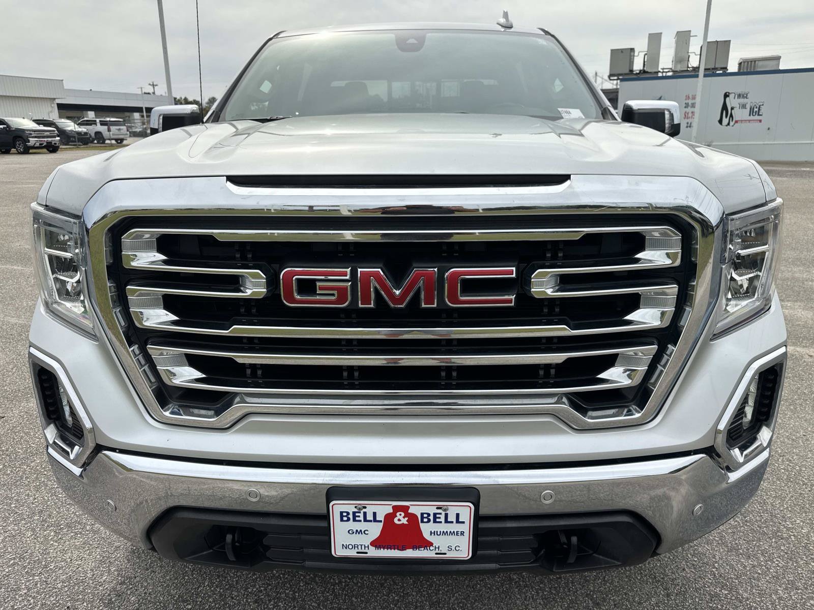 Used 2019 GMC Sierra 1500 SLT w/ SLT Premium Plus Package AWD/4WD image 9