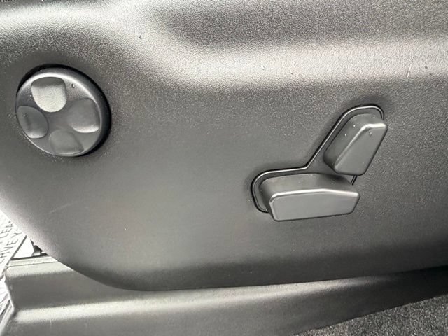 Used 2022 Jeep Grand Cherokee Limited AWD/4WD image 28