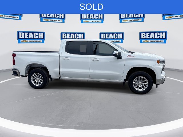 New 2026 Chevrolet Silverado 1500 LT w/ Z71 Off-Road Package AWD/4WD image 9