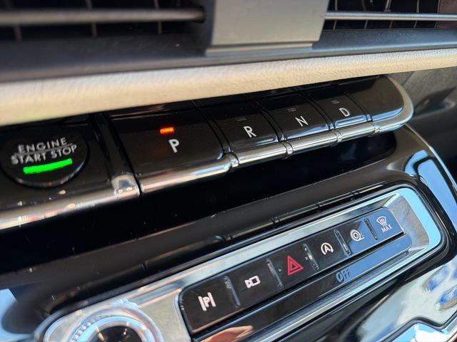 Used 2025 Lincoln Corsair AWD w/ Equipment Group 101A image 27