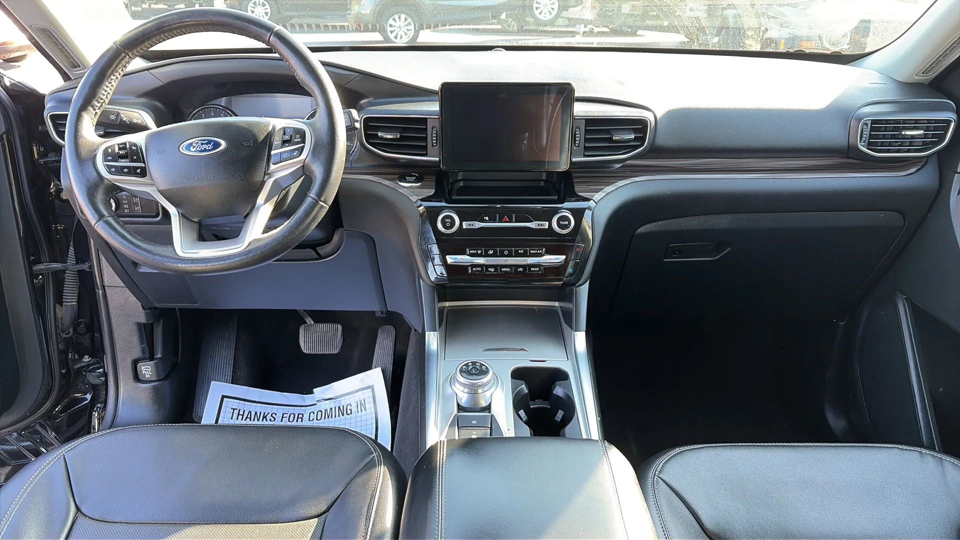 Used 2024 Ford Explorer Limited w/ Equipment Group 301A image 17