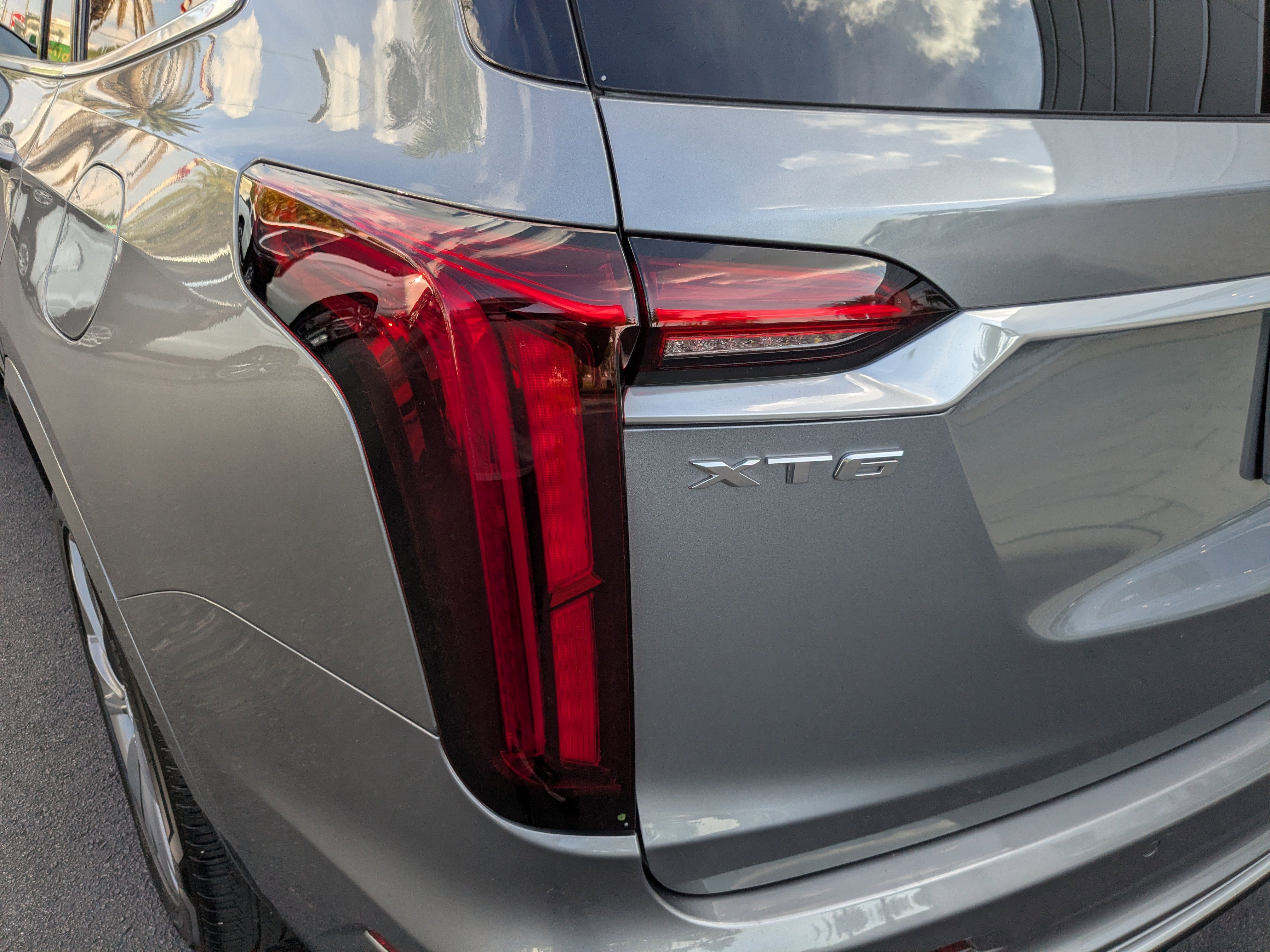 Used 2020 Cadillac XT6 Premium Luxury image 10