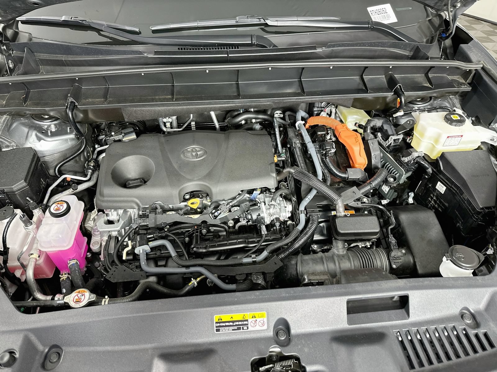 Certified 2026 Toyota Highlander XLE AWD/4WD image 32