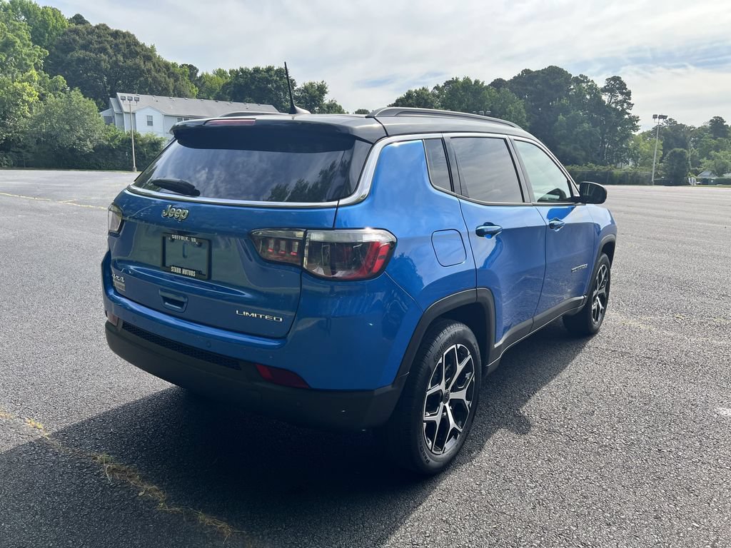 Certified 2025 Jeep Compass Limited AWD/4WD image 3