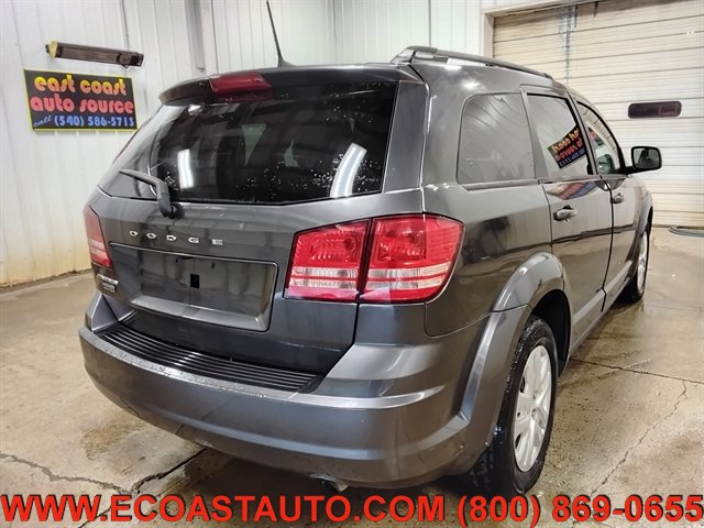 Used 2018 Dodge Journey SE w/ Connectivity Group image 3